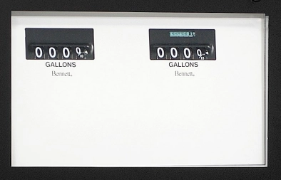 Cover, Computer, Gallons - Right; Retail Image