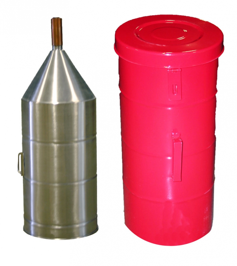 Funnels and Carrying Case Image