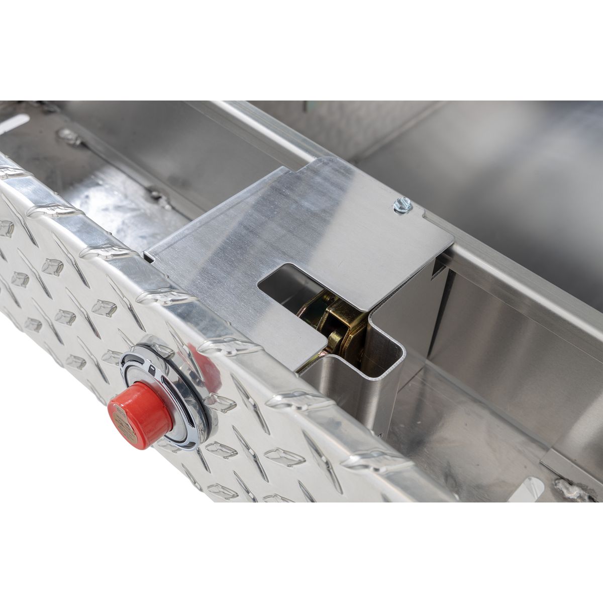 Full-Size Extra Wide 71.5L X 28.25W X 18.5H Cross Truck Box