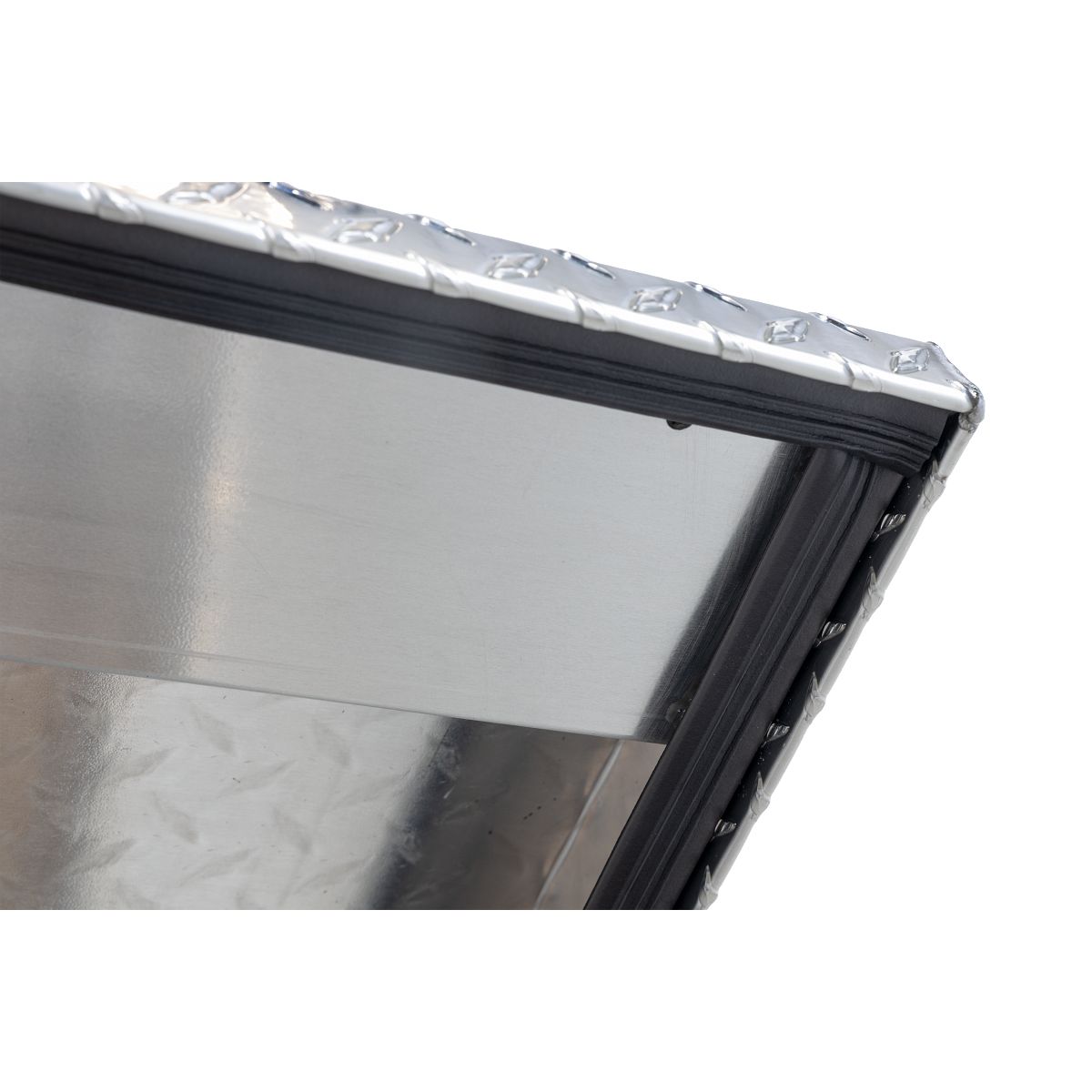 Full-Size Standard 71.5L X 20.75W X 18.5H Cross Truck Box